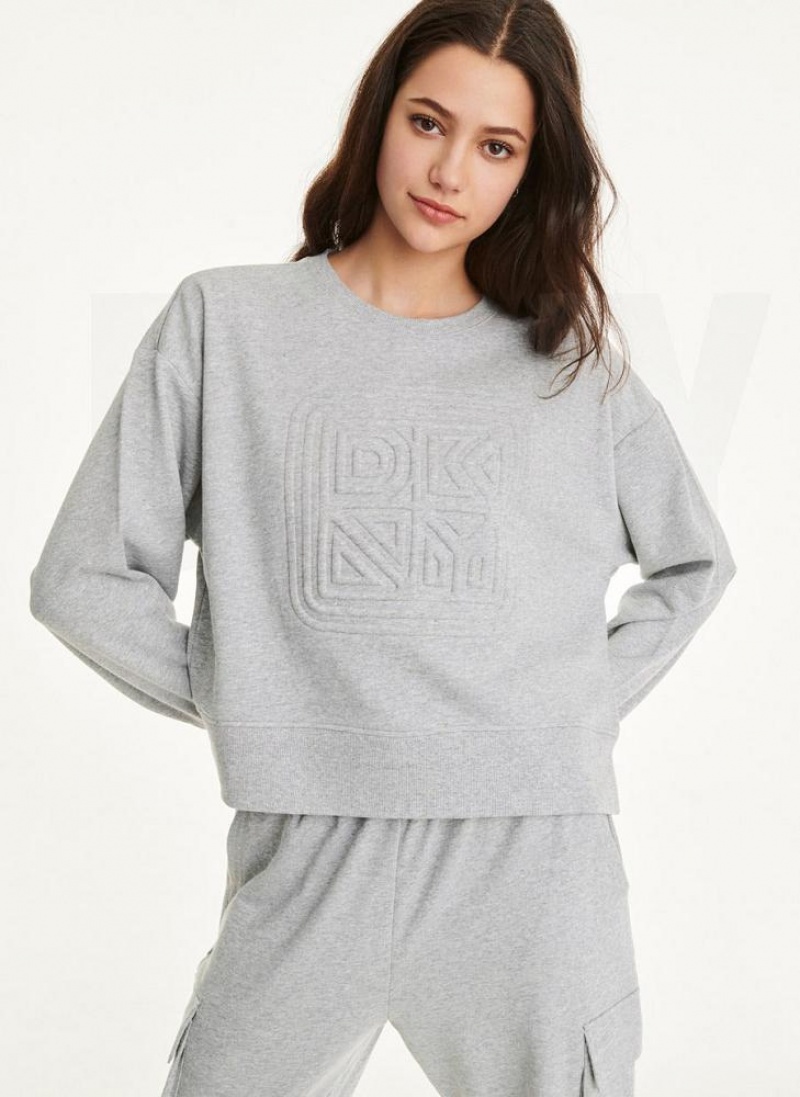 DKNY Embossed Logo Crewneck Sweatshirts Damen Hellgrau | Austria_D0756