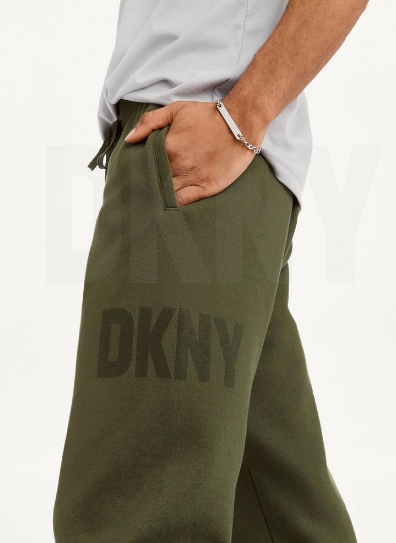 DKNY Shadow Logo Jogginghose Herren Olivgrün | Austria_D1827